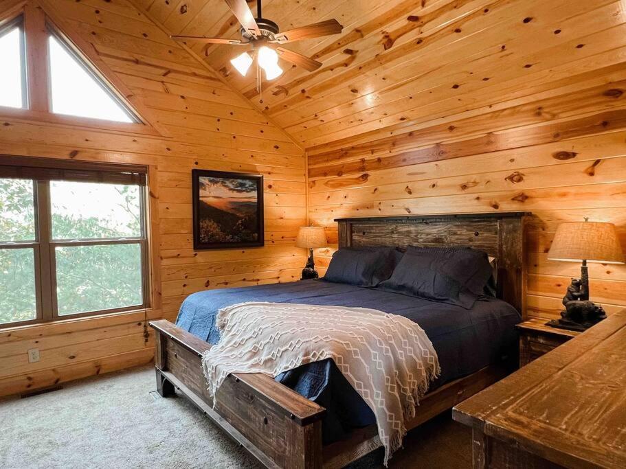 Indoor Heated Pool Hot Tub Cabin Sevierville Εξωτερικό φωτογραφία