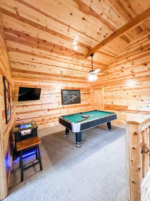Indoor Heated Pool Hot Tub Cabin Sevierville Εξωτερικό φωτογραφία