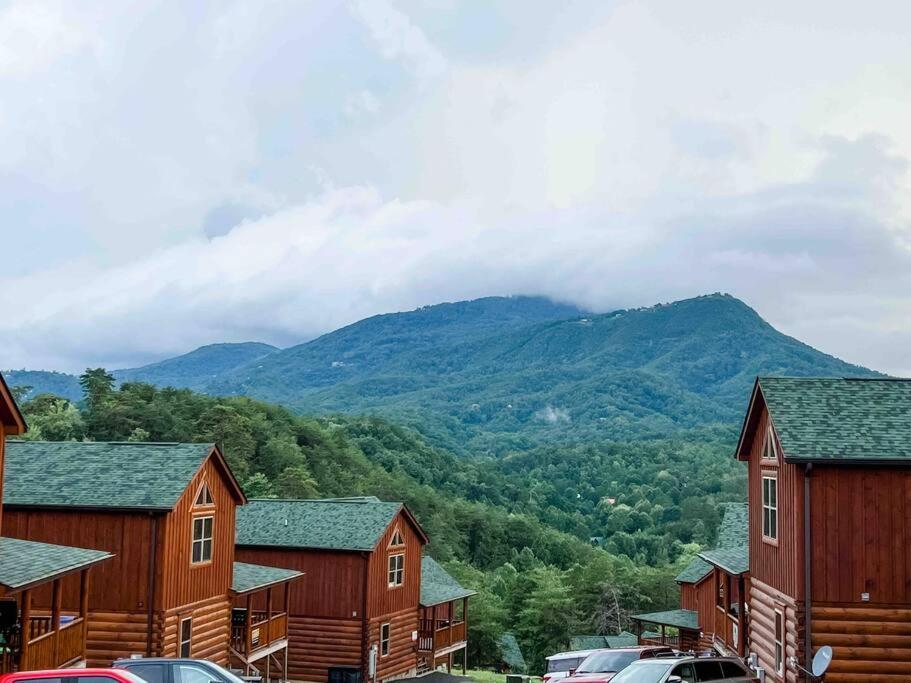 Indoor Heated Pool Hot Tub Cabin Sevierville Εξωτερικό φωτογραφία